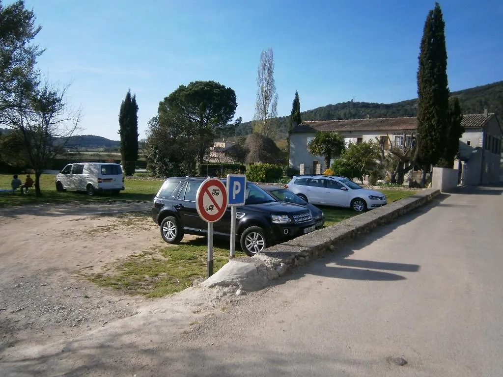 Gite L'Etape Vallon-Pont-dʼArc 0*,